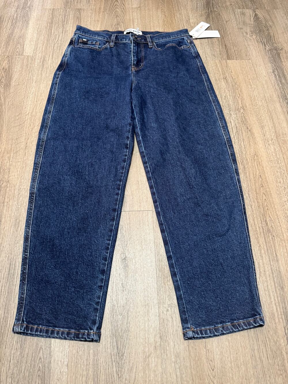 DKNY Women's Indigo Relaxed Straight Jeans